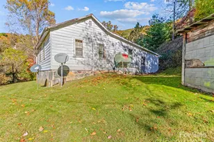 200 Church Rd, Burnsville, NC 28714 - Photo 14