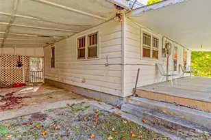 200 Church Rd, Burnsville, NC 28714 - Photo 12