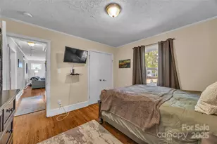 1018 Dudley Dr, Charlotte, NC 28205 - Photo 12