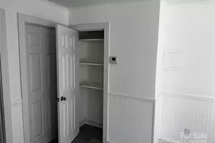 1123 Saratoga Dr, Charlotte, NC 28208 - Photo 10