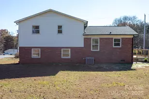 3606 Rose St, Statesville, NC 28677 - Photo 10