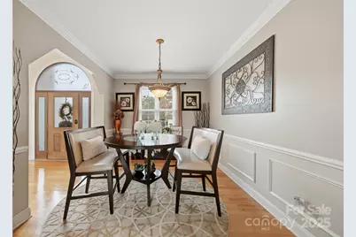 1710 30th Avenue Drive NE, Hickory, NC 28601 - Photo 6