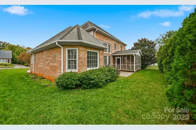 1710 30th Avenue Drive NE, Hickory, NC 28601 - Photo 42