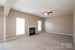 11528 Sidney Crest Ave, Charlotte, NC 28213 - Photo 2