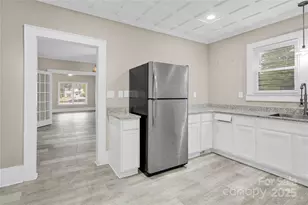 1241 S Lafayette St, Shelby, NC 28152 - Photo 12