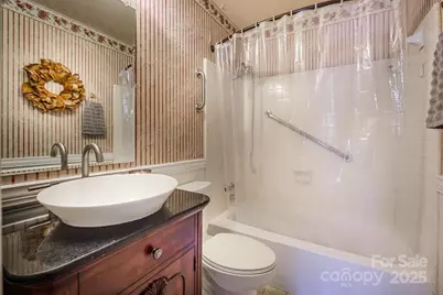 4314 Ivanhoe Place #26, Charlotte, NC 28205 - Photo 20