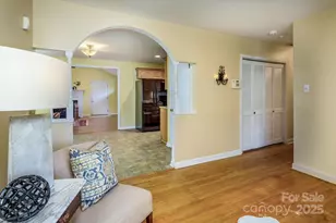 4314 Ivanhoe Pl, Charlotte, NC 28205 - Photo 4