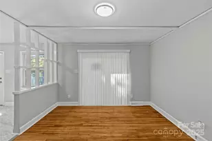 8341 Reedy Creek Rd, Charlotte, NC 28215 - Photo 12