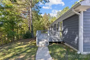 8341 Reedy Creek Rd, Charlotte, NC 28215 - Photo 36