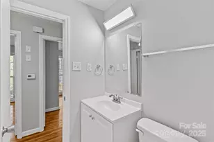 8341 Reedy Creek Rd, Charlotte, NC 28215 - Photo 32