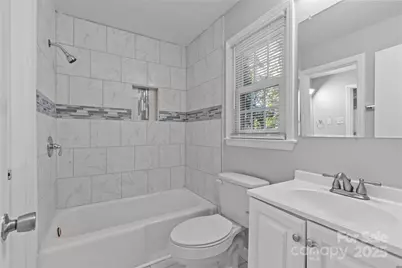 8341 Reedy Creek Road, Charlotte, NC 28215 - Photo 30