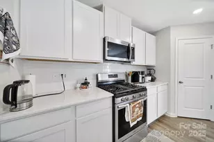 657 Mile Crk Rd, Edgemoor, SC 29712 - Photo 12