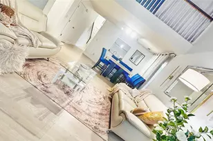 2434 Summer Meadow Ct, Charlotte, NC 28216 - Photo 2