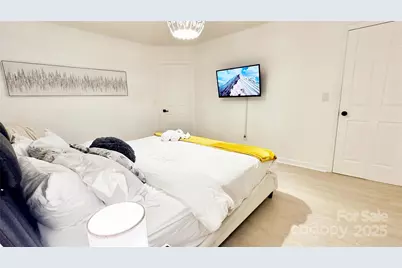 2434 Summer Meadow Court, Charlotte, NC 28216 - Photo 14