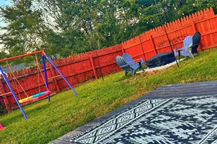 2434 Summer Meadow Ct, Charlotte, NC 28216 - Photo 18