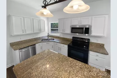 2124 Majestic Poplar Drive, Waxhaw, NC 28173 - Photo 8