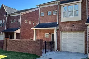 4670 Dabney Vigor Dr, Charlotte, NC 28209 - Photo 1