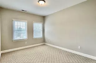 4670 Dabney Vigor Dr, Charlotte, NC 28209 - Photo 16