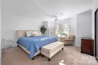 2715 Selwyn Avenue #30, Charlotte, NC 28209 - Photo 16