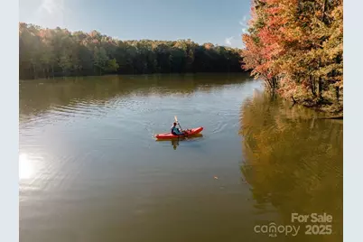 4151 Eastover Glen Road #340, Charlotte, NC 28269 - Photo 6