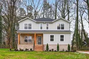 104B Forest Hills Dr, Mount Holly, NC 28120 - Photo 4