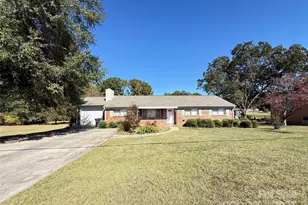 115 Chester Ave, Great Falls, SC 29055 - Photo 1