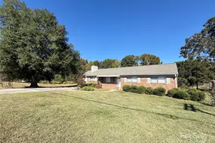 115 Chester Ave, Great Falls, SC 29055 - Photo 2