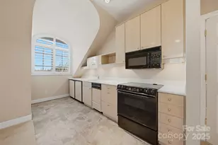 3619 Links Dr NE, Conover, NC 28613 - Photo 32