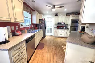 457 Dale Rd, Spruce Pine, NC 28777 - Photo 6