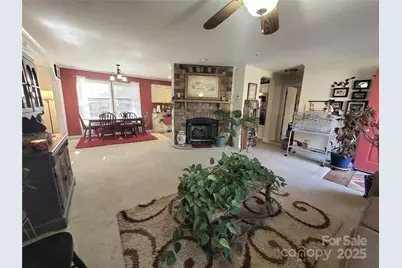 457 Dale Road, Spruce Pine, NC 28777 - Photo 2