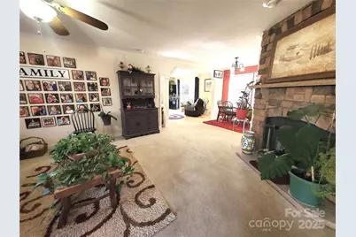 457 Dale Road, Spruce Pine, NC 28777 - Photo 4