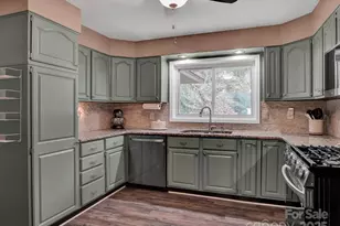 1277 Christopher Cir, Rock Hill, SC 29730 - Photo 8