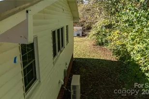 44 Hemlock Ave, Spruce Pine, NC 28777 - Photo 36