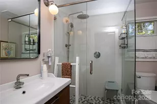 44 Hemlock Ave, Spruce Pine, NC 28777 - Photo 16