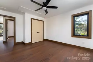 119 N Bear Creek Rd, Asheville, NC 28806 - Photo 32