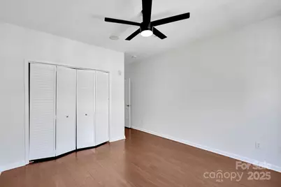 1525 Walnut View Drive, Charlotte, NC 28208 - Photo 16