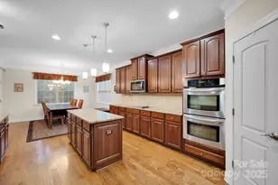 1204 Harbortown Pl, Rock Hill, SC 29730 - Photo 8