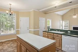 9626 Whitewood Trail, Charlotte, NC 28269 - Photo 22