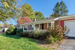 203 Oak Grove Rd, East Flat Rock, NC 28726 - Photo 24