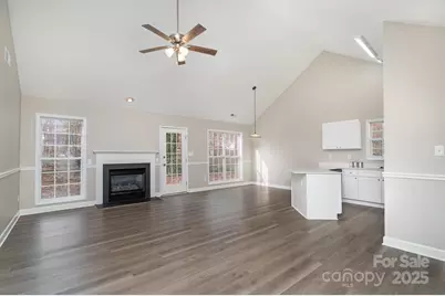 4435 Gladwood Lane, Charlotte, NC 28269 - Photo 6