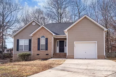 4435 Gladwood Lane, Charlotte, NC 28269 - Photo 4