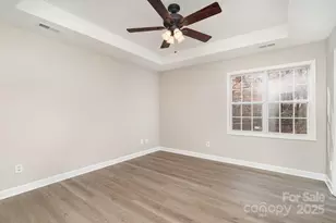 4435 Gladwood Ln, Charlotte, NC 28269 - Photo 14