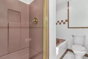 111 Hidden Pond Ln, Asheville, NC 28804 - Photo 24