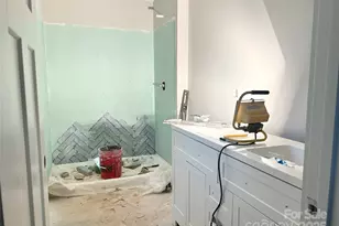 1119 Kensington Cir, Newton, NC 28658 - Photo 22