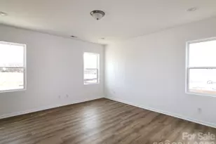 920 Barker St, Monroe, NC 28112 - Photo 4