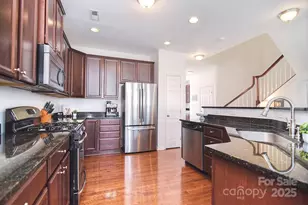 6134 Rockefeller Ln, Charlotte, NC 28210 - Photo 10