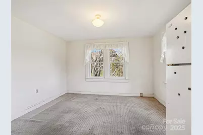 230 S Main Street, Mars Hill, NC 28754 - Photo 12