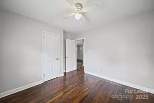 2621 Druid Hls Wy, Charlotte, NC 28206 - Photo 22