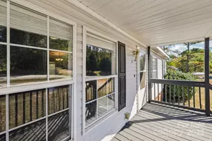 322 Woodcrest Dr, York, SC 29745 - Photo 4