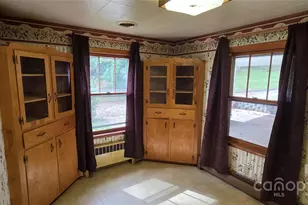 214 Old Dale Rd, Spruce Pine, NC 28777 - Photo 36